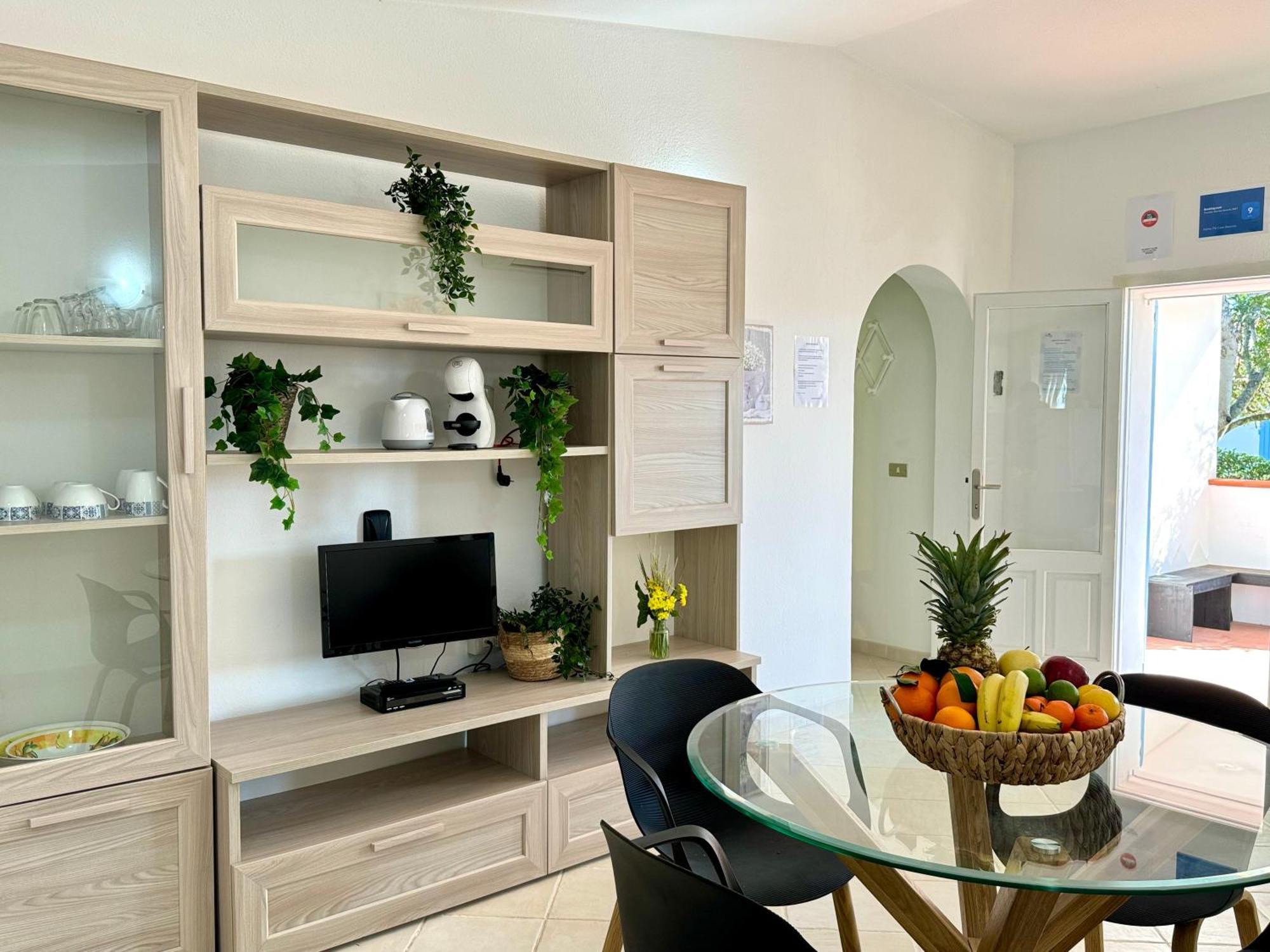 Garden Retreat - Homey Experience Олбия Екстериор снимка